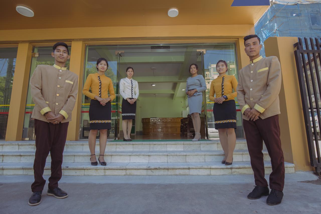 Golden Gum-Kino Hotel Mandalay Bagian luar foto