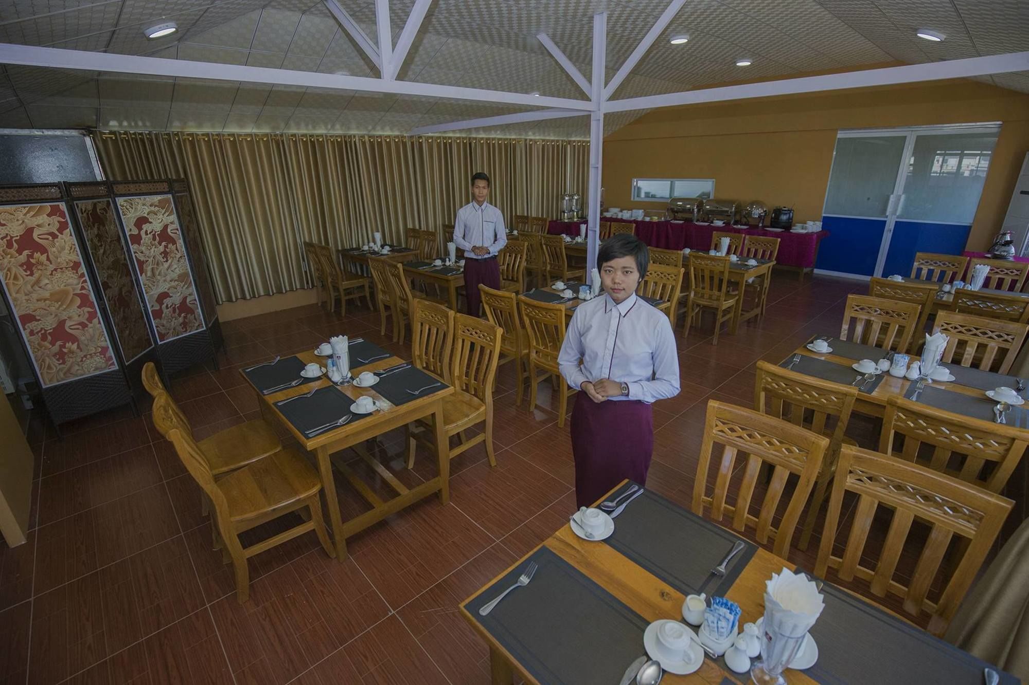 Golden Gum-Kino Hotel Mandalay Bagian luar foto